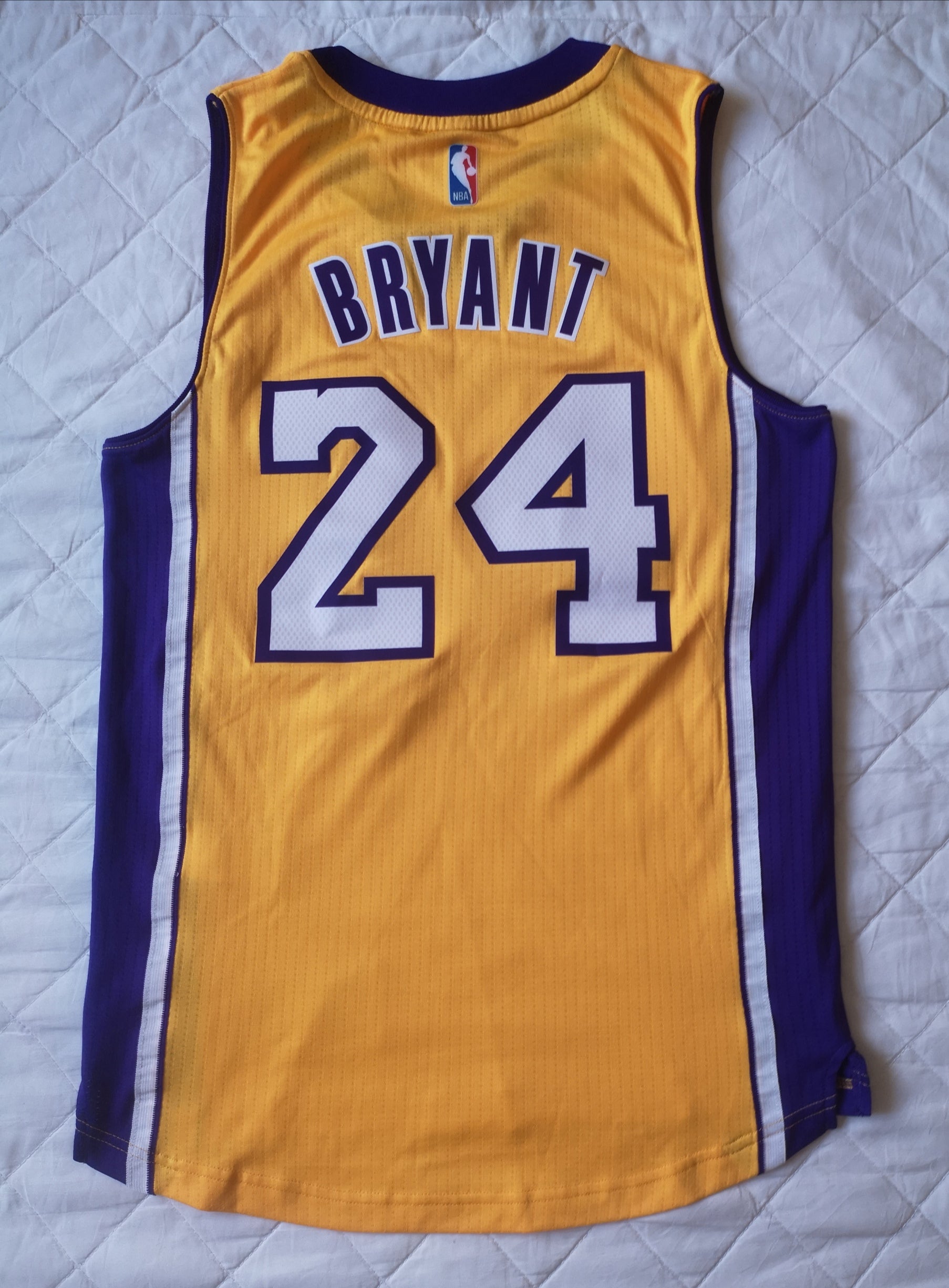 Kobe Bryant Adidas Authentic Away Los Angeles Lakers Jersey #24 (Size 44)