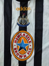 Load image into Gallery viewer, Jersey Newcastle United 1997-99 Home Vintage
