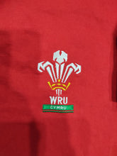 Load image into Gallery viewer, Rare Jersey Wales World Cup Rugby 1995 Cotton Traders Vintage
