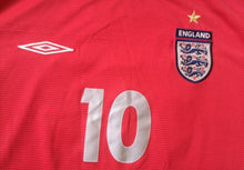 Load image into Gallery viewer, Authentic jersey Owen England 2002 Away Umbro Vintage
