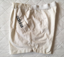 Load image into Gallery viewer, Authentic Shorts Adidas 1980&#39;s Vintage
