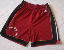 Load image into Gallery viewer, Authentic Shorts Miami Heat NBA Champion Vintage
