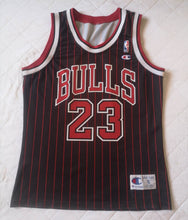 Load image into Gallery viewer, Jersey Michael Jordan Chicago Bullls NBA 1995-96 Champion Vintage
