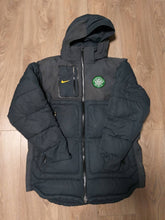 Load image into Gallery viewer, Authentic Nike Pro Jacket Celtic
