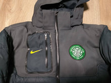 Load image into Gallery viewer, Authentic Nike Pro Jacket Celtic
