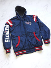 Load image into Gallery viewer, Jacket New England Patriots G-III NFL Reversible
