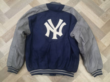 Load image into Gallery viewer, Bomber New York Yankees MLB Majestic Pro Player Genuine Merchandise Vintage
