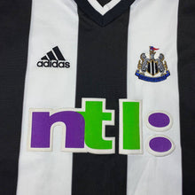 Load image into Gallery viewer, Jersey Newcastle United 2001-2003 home Adidas Vintage
