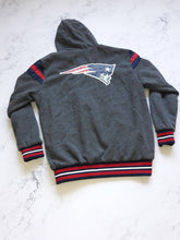 Load image into Gallery viewer, Jacket New England Patriots G-III NFL Reversible
