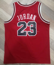 Load image into Gallery viewer, Authentic jersey Michael Jordan Chicago Bullls NBA Vintage Nike Throwback
