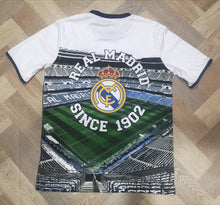 Load image into Gallery viewer, Fan T-shirt Real Madrid
