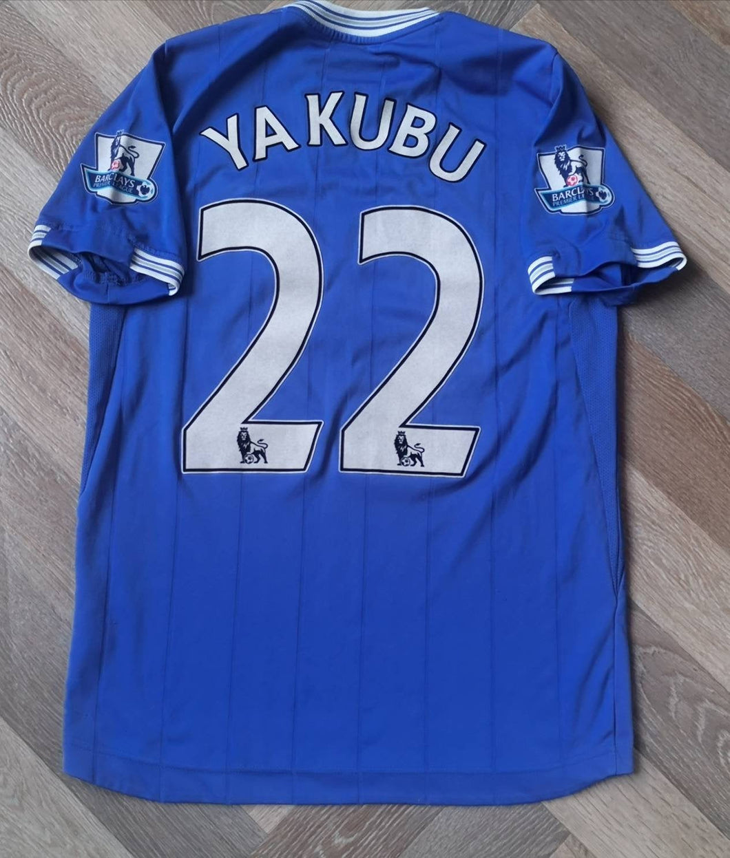 Rare Jersey Yakubu #22 Everton 2009-2010 home Vintage