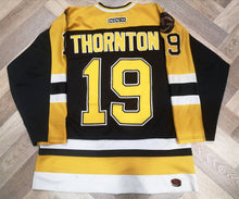 Load image into Gallery viewer, Jersey Joe Thornton Boston Bruins 2002 CCM Vintage NHL
